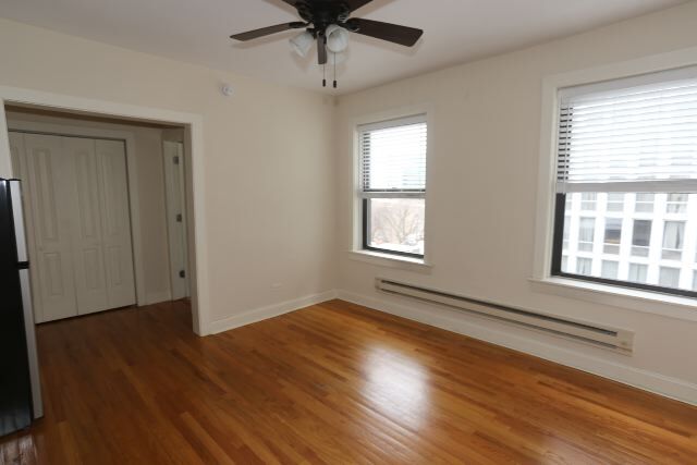 Building Photo - 615 W Patterson Ave