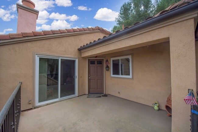 Building Photo - Corsica Villas: Upper 2 Bedroom 1 Bath Condo