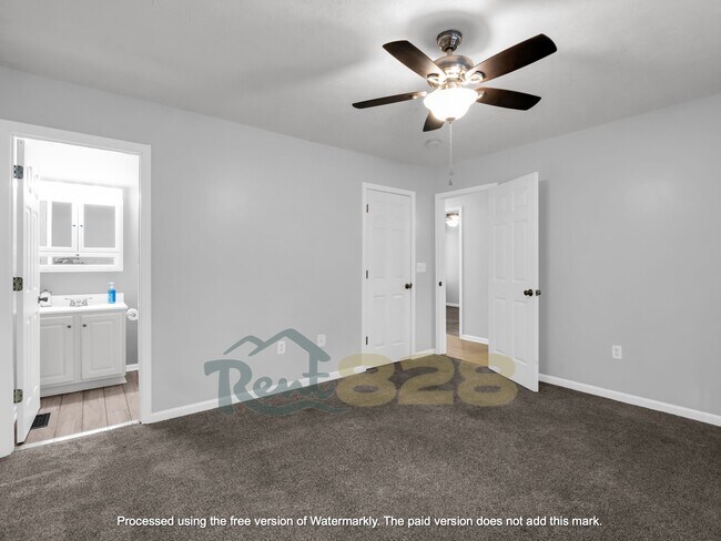 Building Photo - 15 Dawson Pl