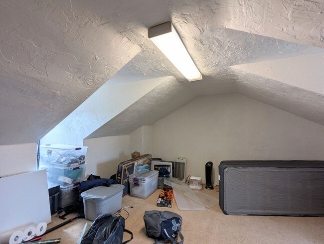 Building Photo - 118-120 S 25th St