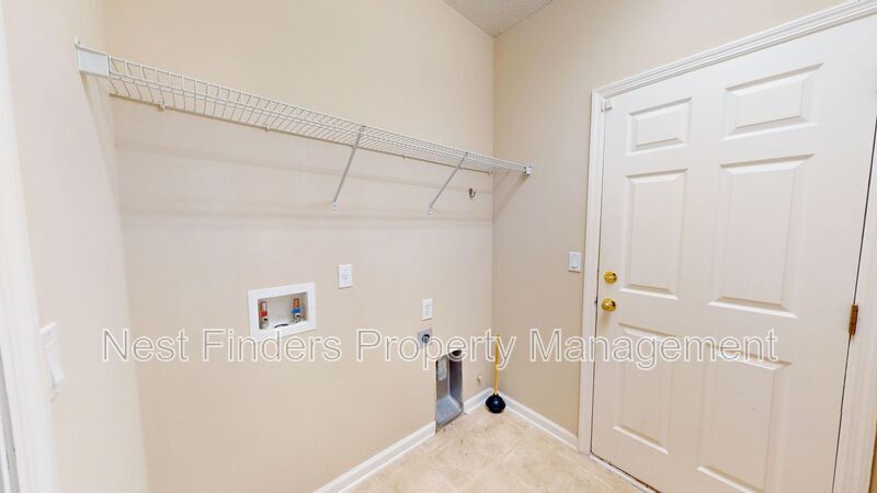 Building Photo - 14631 Millhopper Rd
