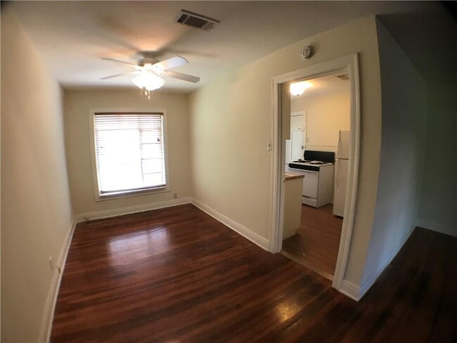 Building Photo - 2509 Enfield Rd