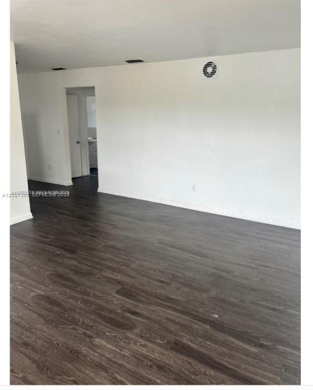 Building Photo - 1931 NE 168th St