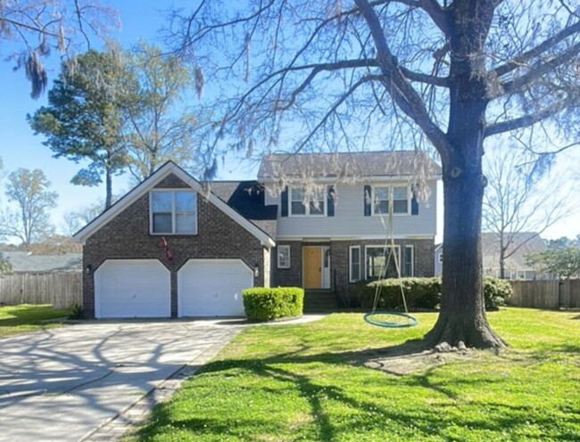 Building Photo - Archdale 4 bed / 2.5 bath
