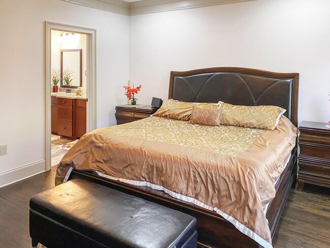 Building Photo - 598 Ansley Cir NE