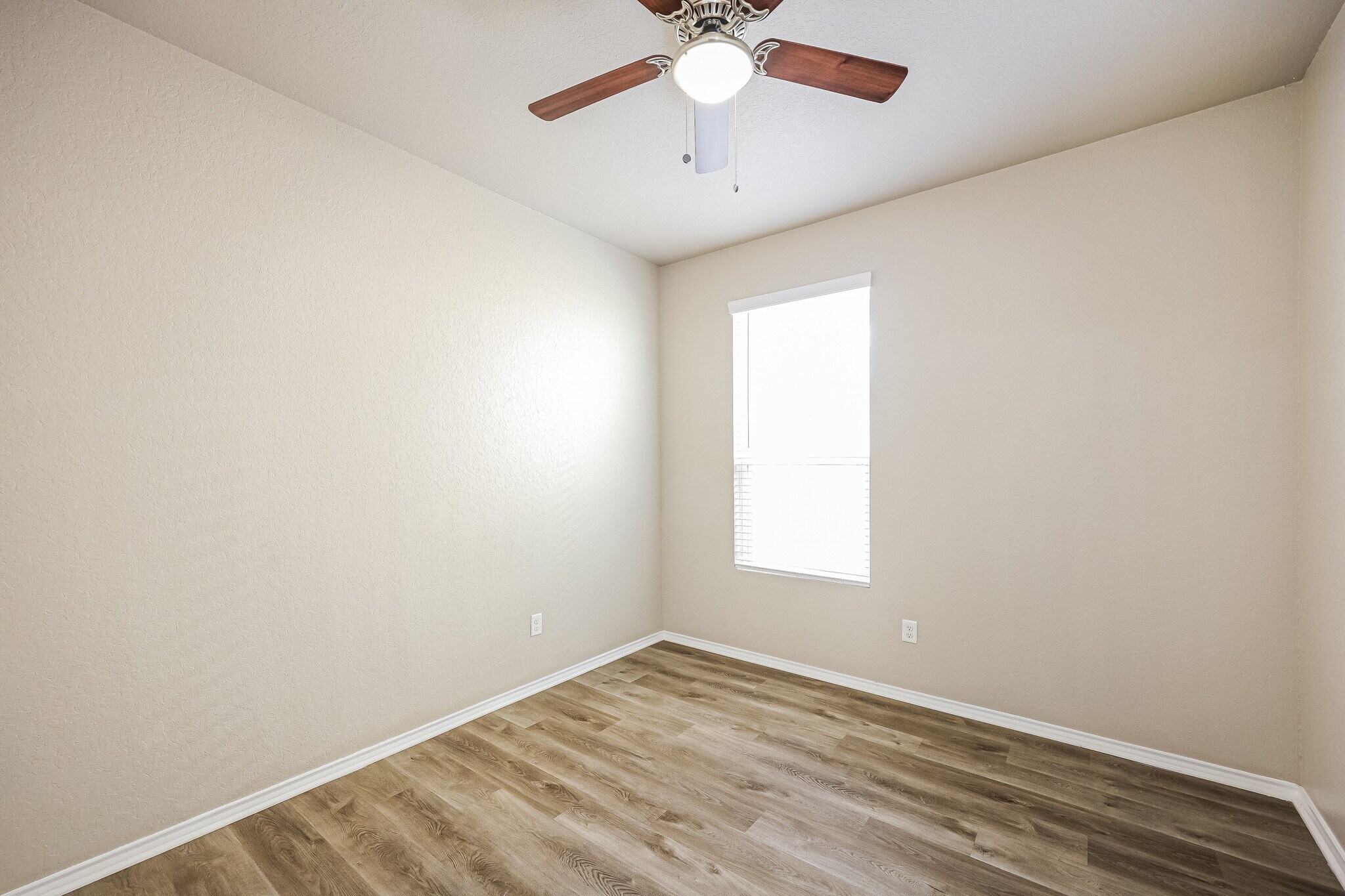 Building Photo - 7811 Paraiso Crest