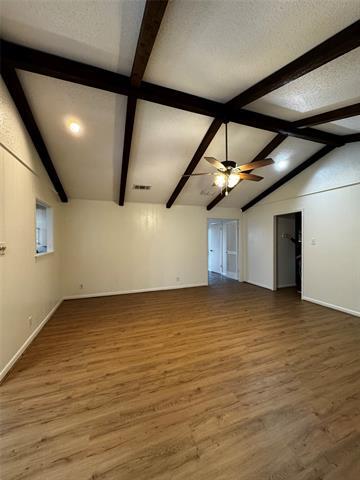 Building Photo - 3205 Pin Oak Dr