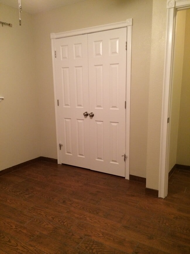 Building Photo - 6733 NW Compass Dr