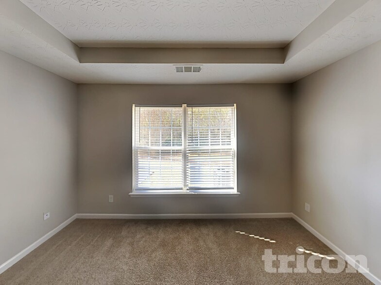 Building Photo - 177 Arrowhead Dr