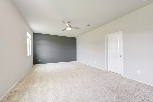 Building Photo - 20451 Green Mountain Dr