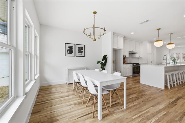 Building Photo - 3247 Homer St