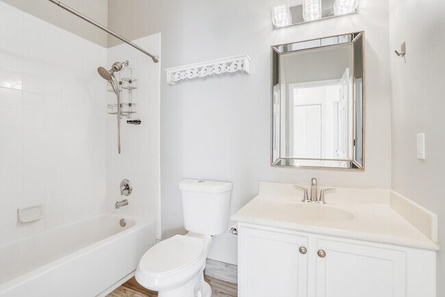 Building Photo - 4971 Bonsai Cir