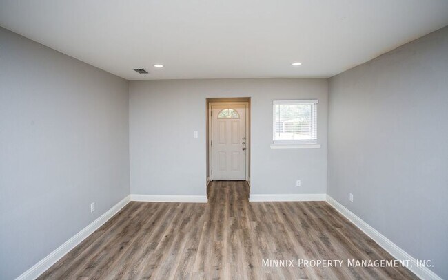 Building Photo - 4316 44th St