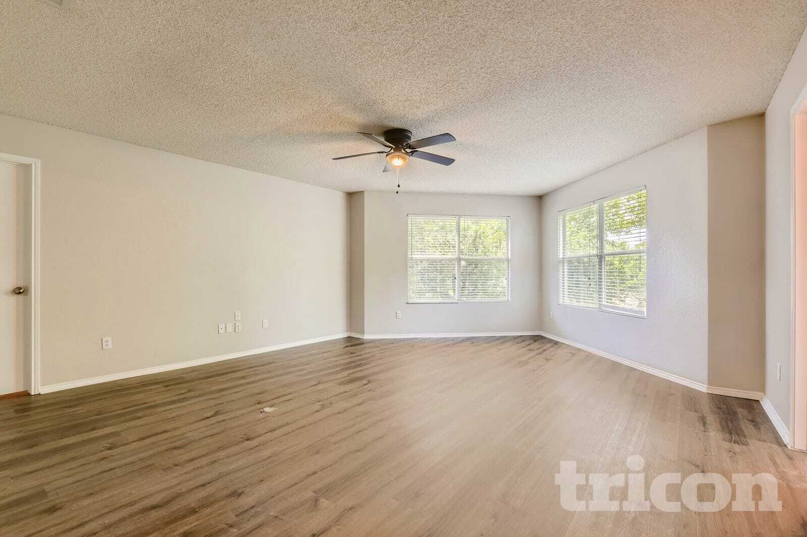 Building Photo - 4877 Trail Hollow Dr