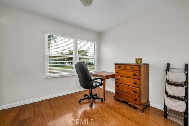 Building Photo - 962 W Paseo Del Mar
