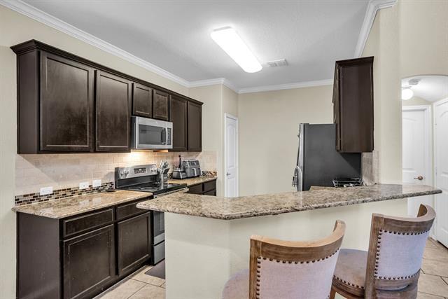 Building Photo - 3014 Rosemount Ln