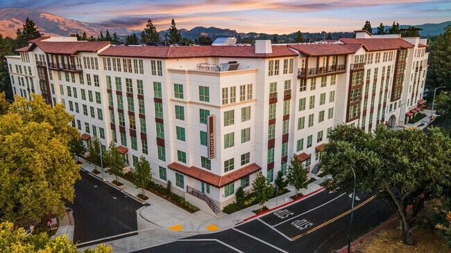 Exterior of Hanover Walnut Creek - The Overlook at Walnut Creek