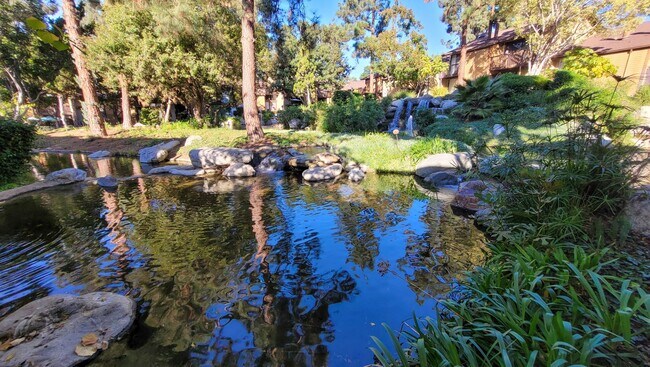 Building Photo - 2 Bed 1.5 Bath Gated Two Story Apartment I...