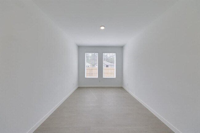 Building Photo - 10601 Ellerston Rd