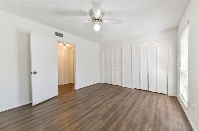 Building Photo - 14341 Misty Meadow Ln