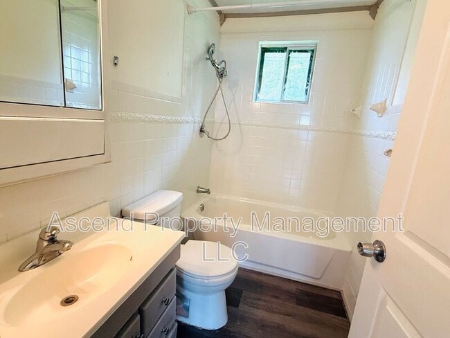 Building Photo - 78 Rathbun Cir