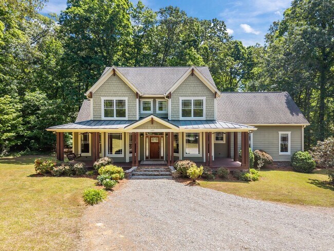 Building Photo - 2171 Briarwood Cir
