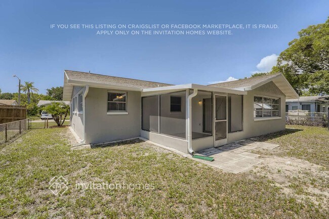 Building Photo - 7530 Rosewood Dr