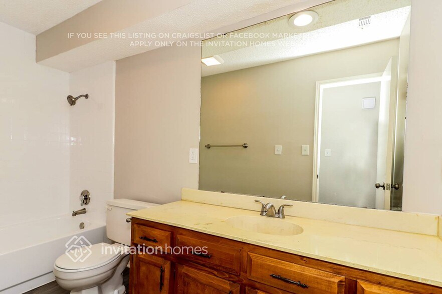 Building Photo - 5411 Rimrock Ct