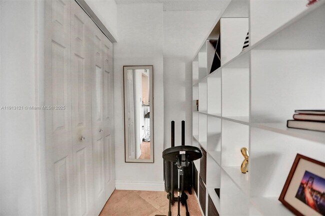 Building Photo - 1965 S Ocean Dr