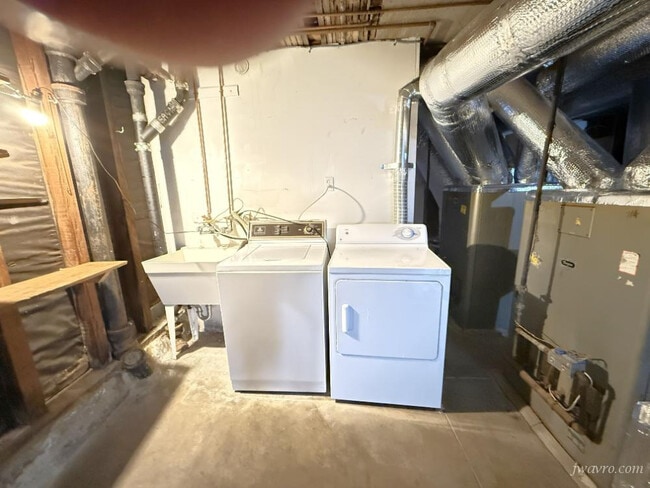 Building Photo - 714-716-716 35th Ave