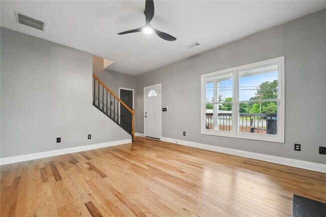 Building Photo - 3131 Washington Rd