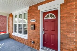 Building Photo - Available Now- Beautiful 3 Bedroom, 2 Bath Home in Baltimore, MD!