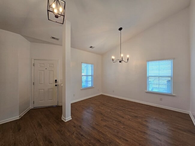 Building Photo - 1760 Musket Trail