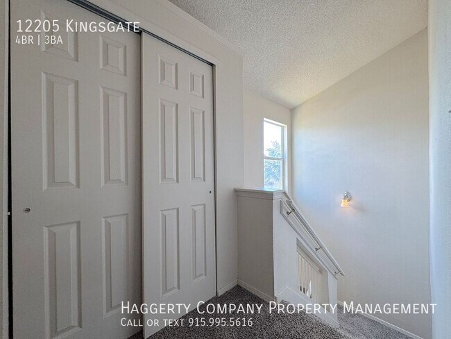 Building Photo - 12205 Kingsgate-
