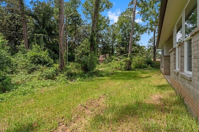 Building Photo - 478 Stephen F Austin Dr