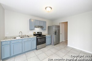 Building Photo - 3535 Honey Meadow