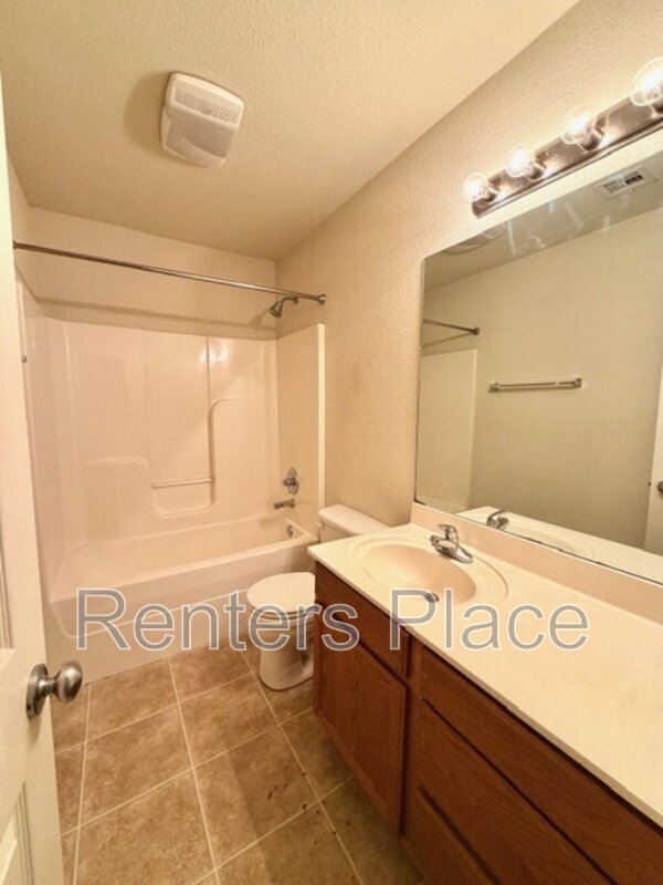 Building Photo - 14308 E 112th Pl N