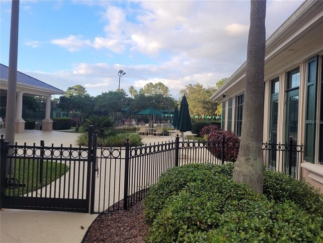 Building Photo - 10215 Evergreen Hill Dr