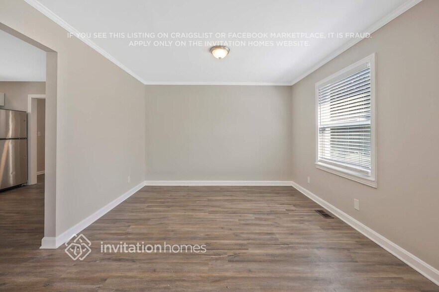 Building Photo - 512 Inwood Dr