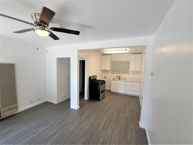 Interior Photo - 2437 S. Centinela Ave