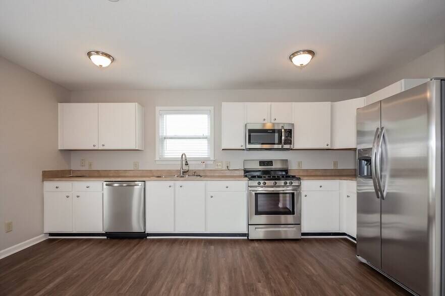 Building Photo - 1626 Matthew Allen Cir