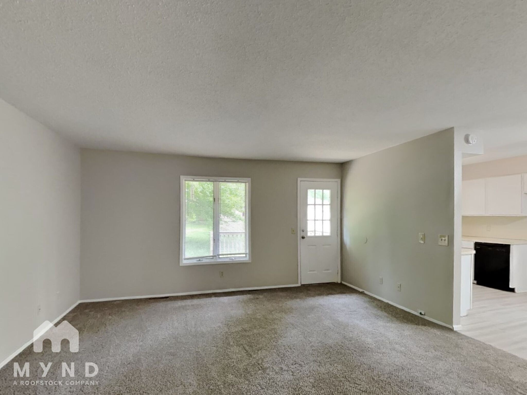 Building Photo - 1155 W Lindberg St
