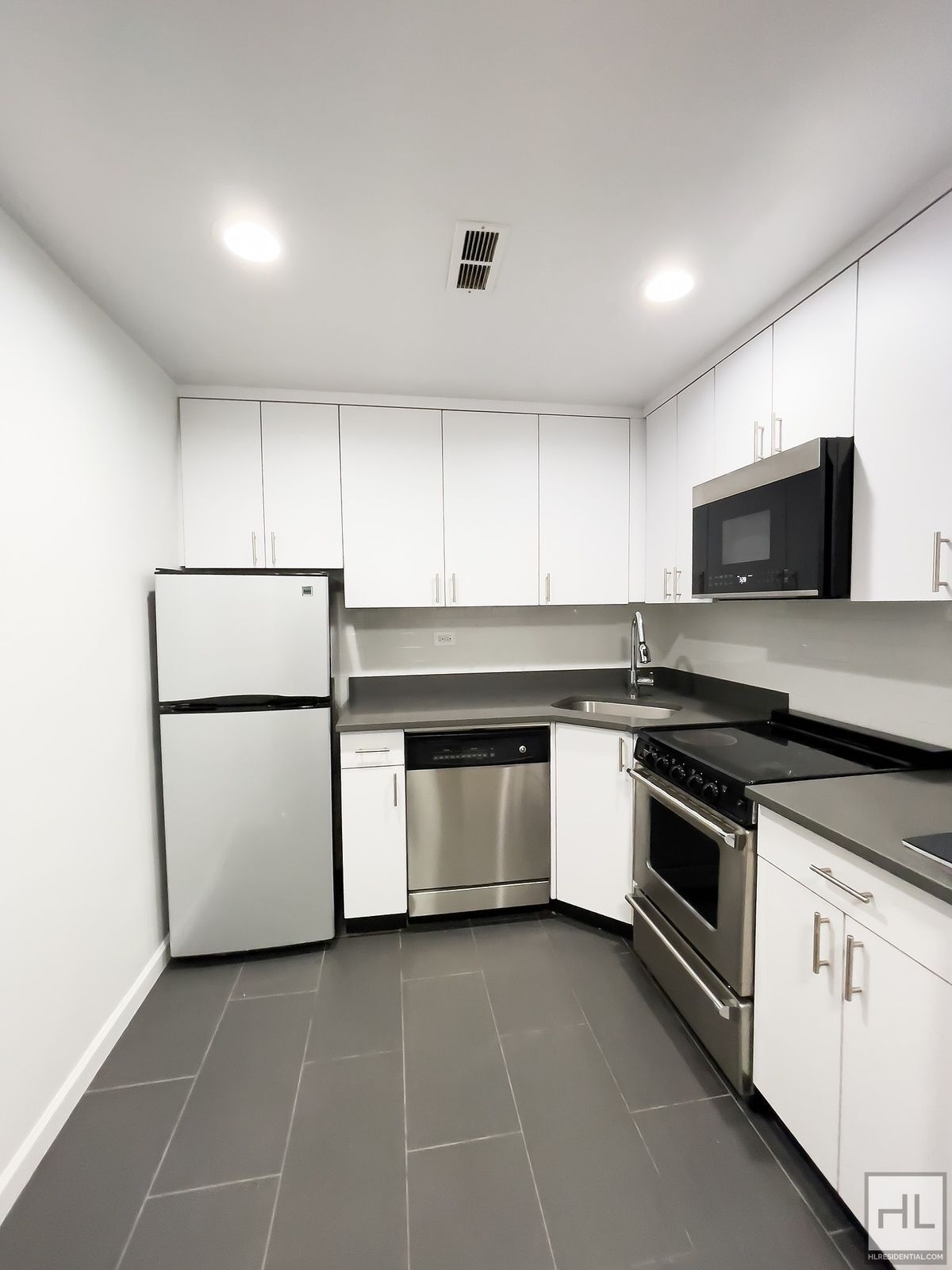 Building Photo - EAST 69 STREET