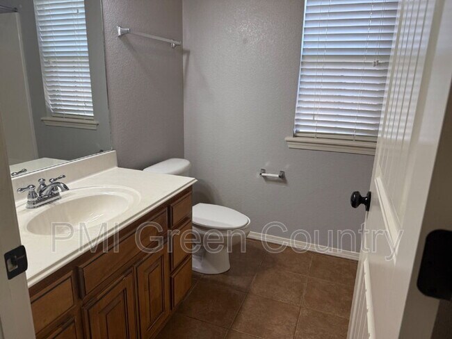 Building Photo - 3710 West 108th Ct S
