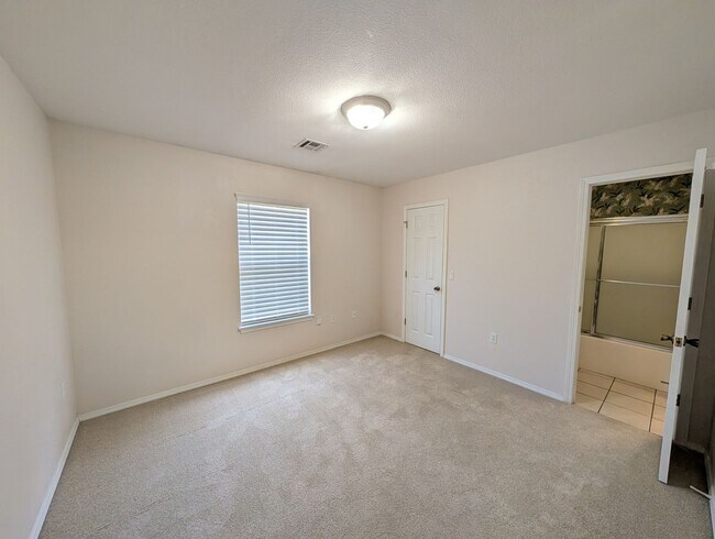 Building Photo - 6947 E 46th Pl