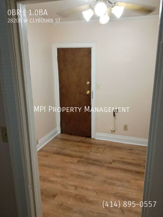 Building Photo - 2820B W CLYBOURN St