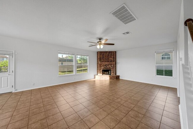 Building Photo - 11526 Wayward Daisy