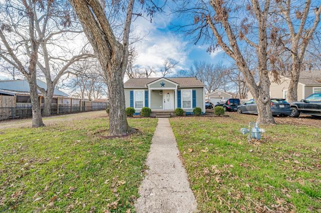 Building Photo - 303 N 2nd St