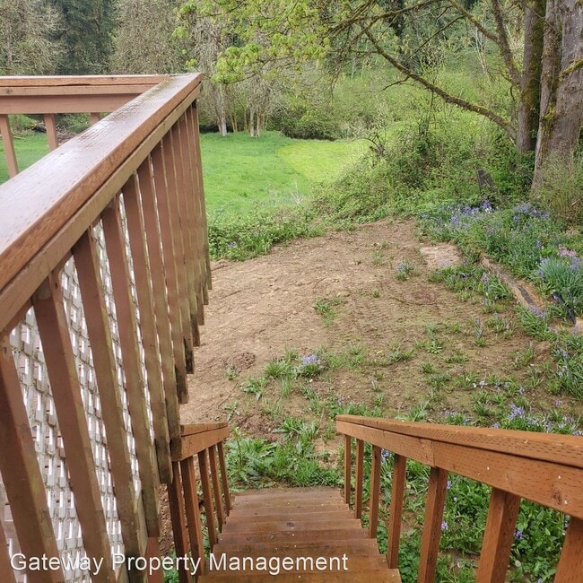 Building Photo - 2 br, 1 bath House - 580 SE Arcadia Road