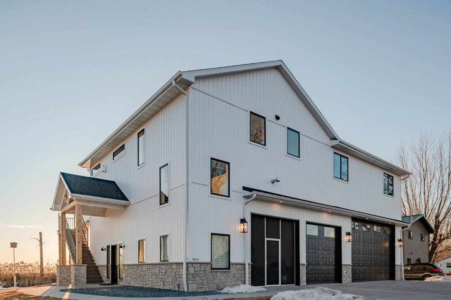 Building Photo - 7855 Cut Off Ln